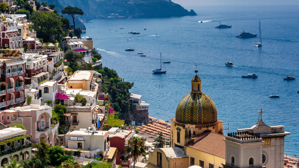 Positano, el pueblo más Fotogénico de la Costa Amalfitana. Positano, el pueblo más Fotogénico de la Costa Amalfitana.